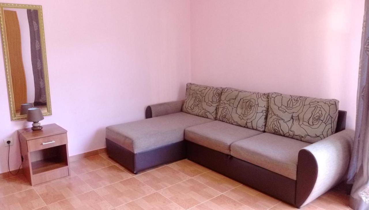 Apartment Barski Bagian luar foto