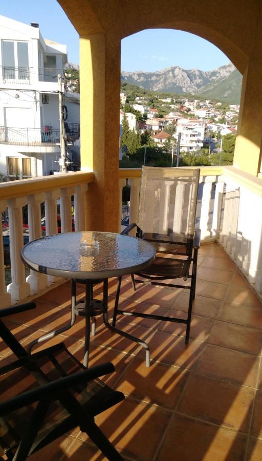 Apartment Barski Bagian luar foto