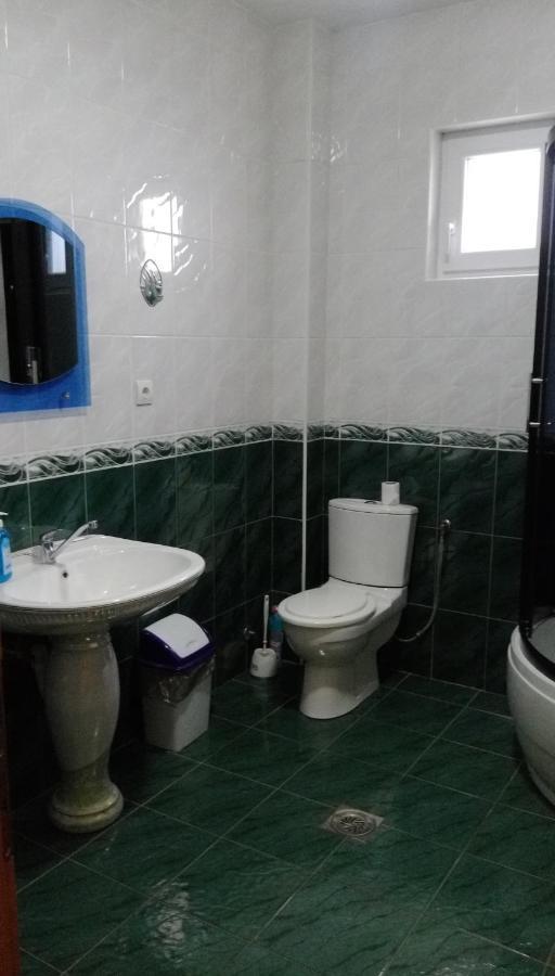 Apartment Barski Bagian luar foto